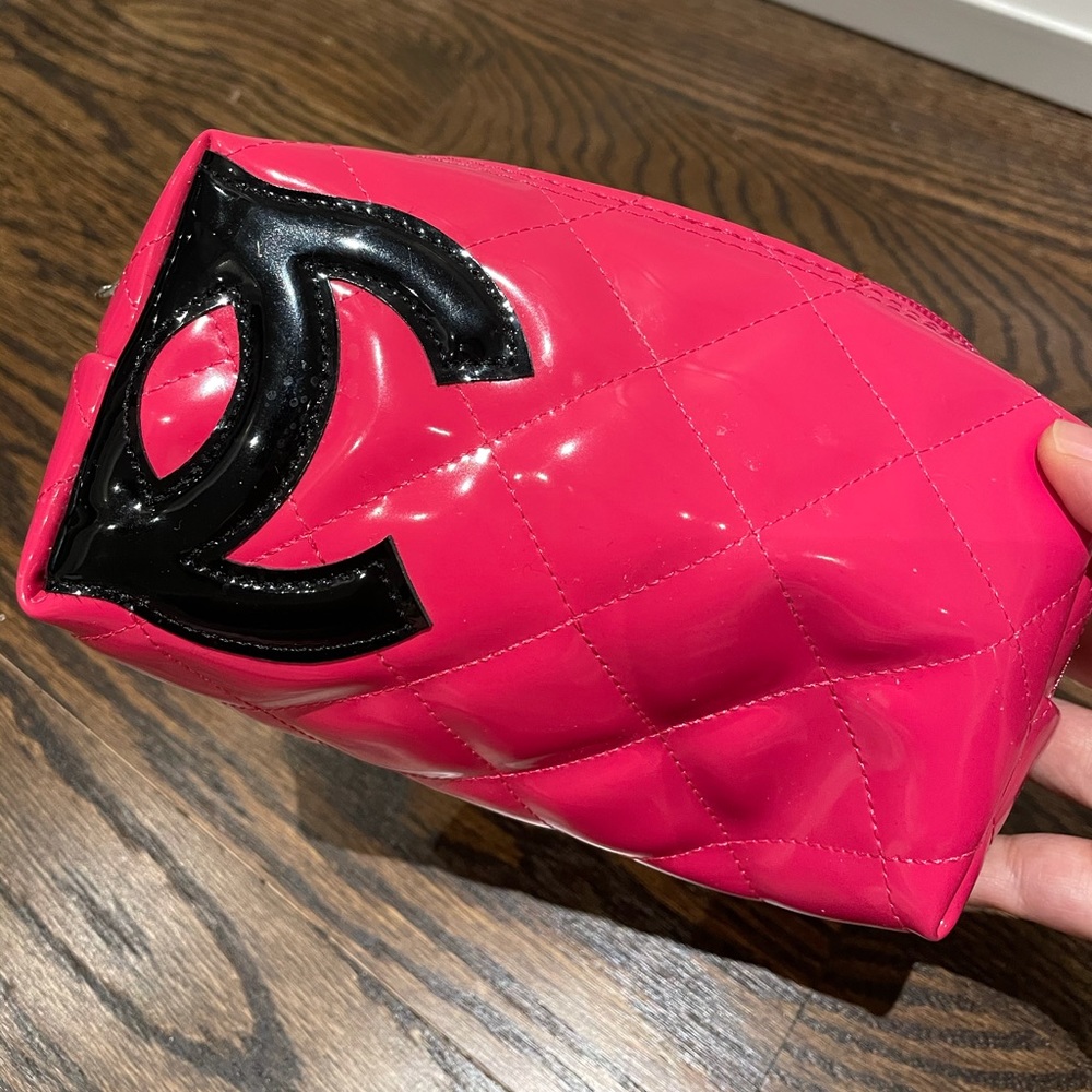 Bright pink Makeup Pouch (great quality)